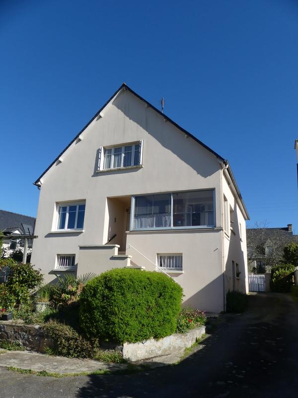 Maison - 135 m² - 6 pièces