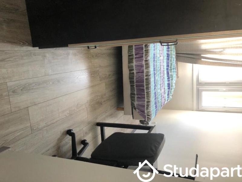 Chambre - 11 m² - 1 pièce