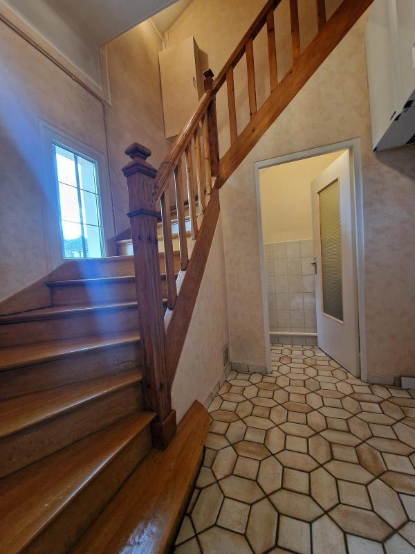 Maison - 104 m² - 4 pièces