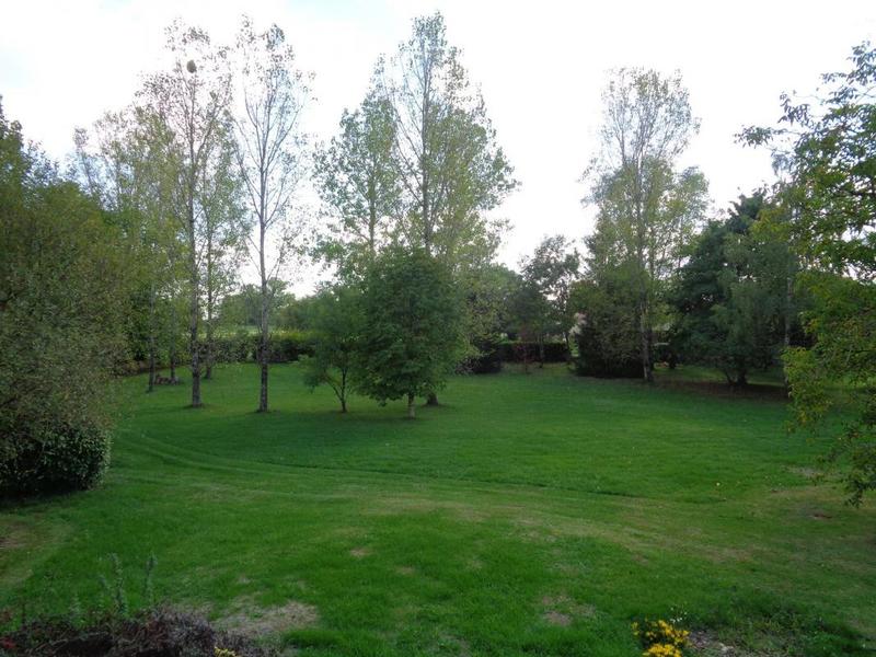 Demeure - 232 m² - 8 pièces