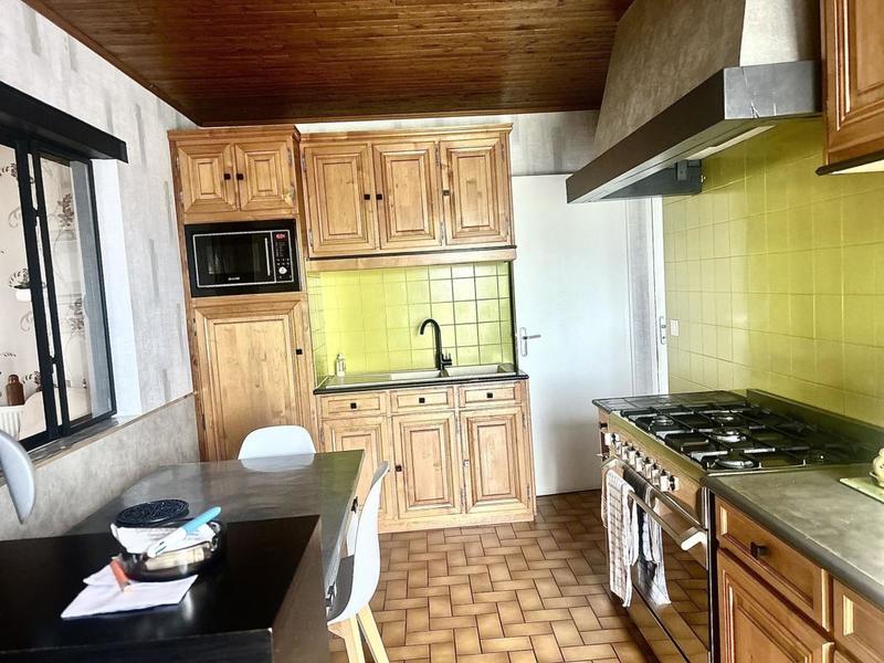 Maison - 104 m² - 4 pièces