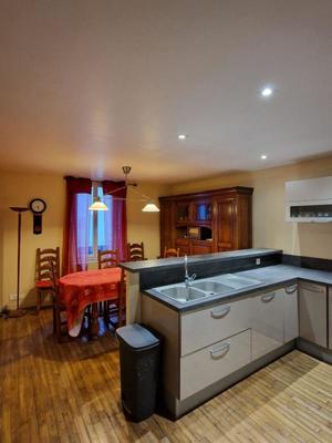 Maison - 191 m² - 5 pièces