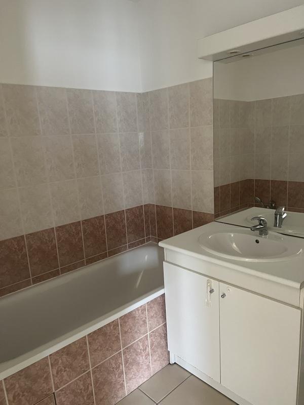 Appartement - 79 m² - 4 pièces