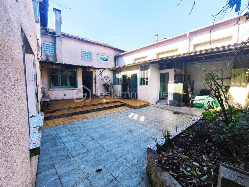 Maison de ville - 180 m² - 8 pièces