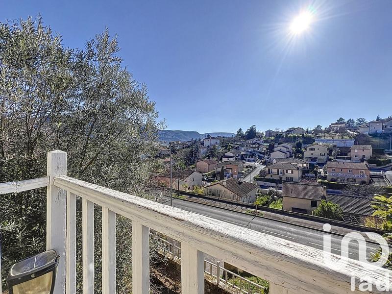 Maison - 107 m² - 5 pièces