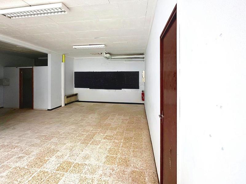 Local commercial - 61 m²