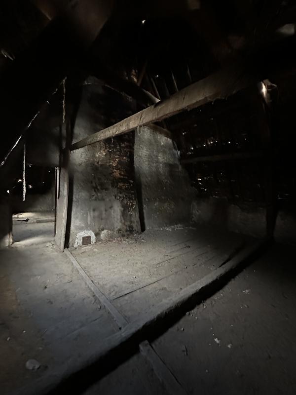 Loft - 130 m² - 3 pièces