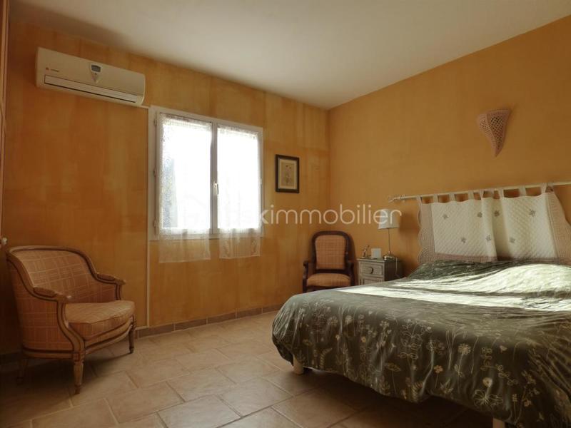 Maison traditionnelle - 165 m² - 6 pièces