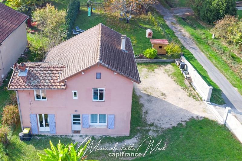 Maison - 122 m² - 5 pièces