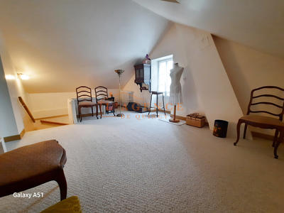 Maison - 151 m² - 7 pièces