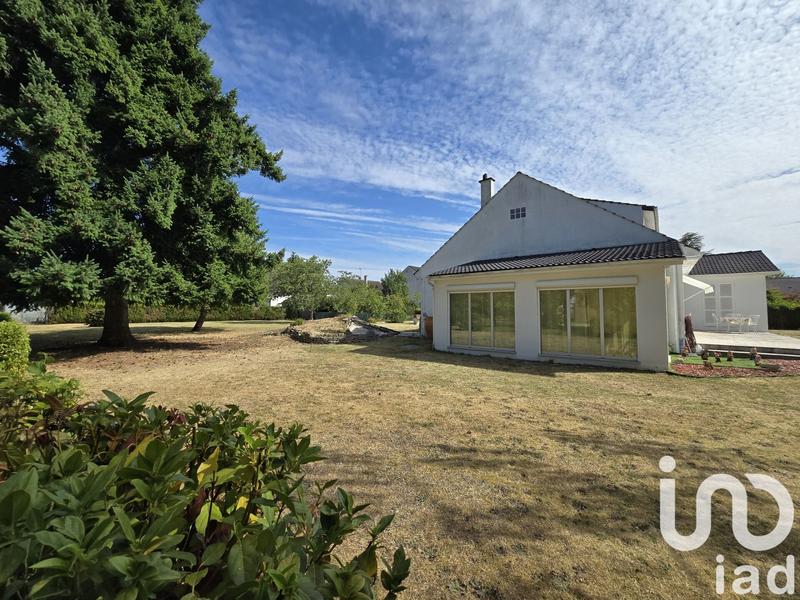 Maison - 215 m² - 7 pièces