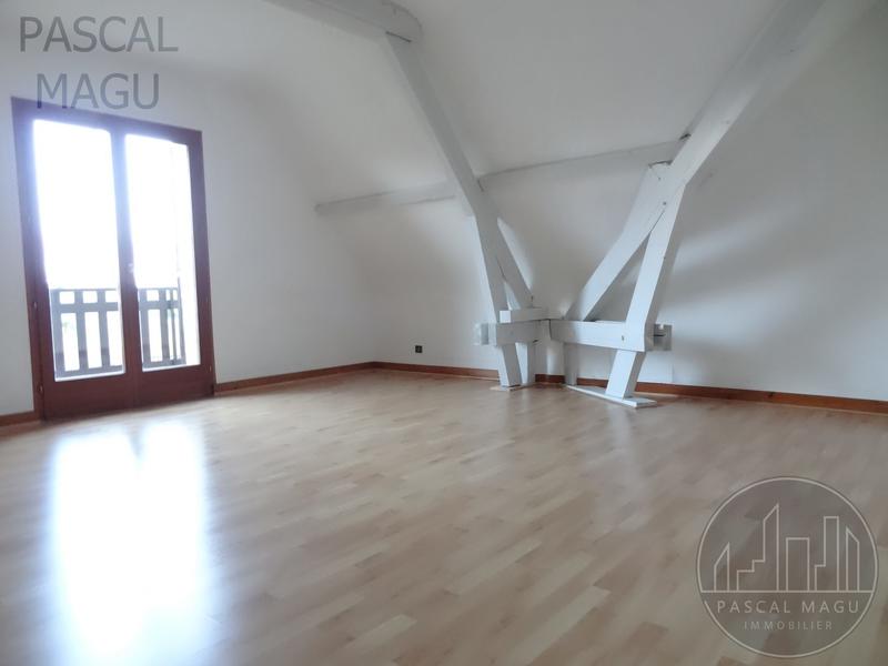 Maison - 227 m² - 8 pièces