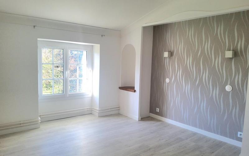 Maison - 225 m² - 7 pièces