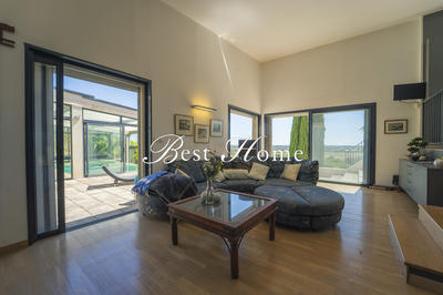 Maison - 190 m² - 7 pièces