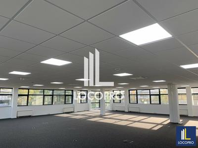 Bureau - 650 m²