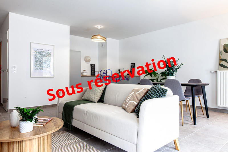 Appartement - 97 m² - 5 pièces