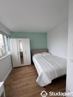 Chambre - 9 m² - 1 pièce