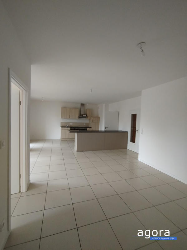 Appartement - 84 m² - 3 pièces