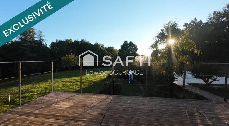 Maison - 220 m² - 5 pièces