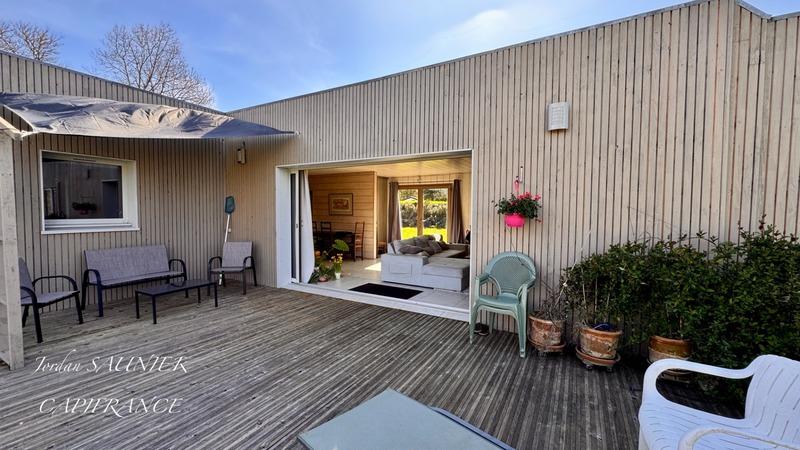 Maison - 180 m² - 7 pièces