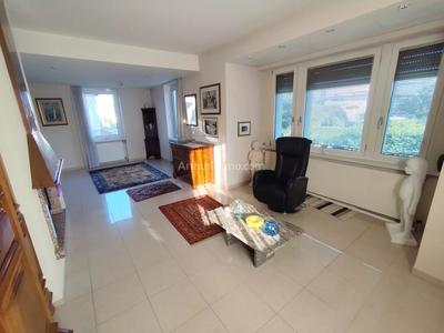 Immeuble - 205 m² - 10 pièces