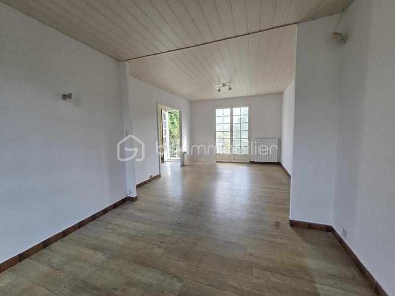 Maison - 77 m² - 5 pièces