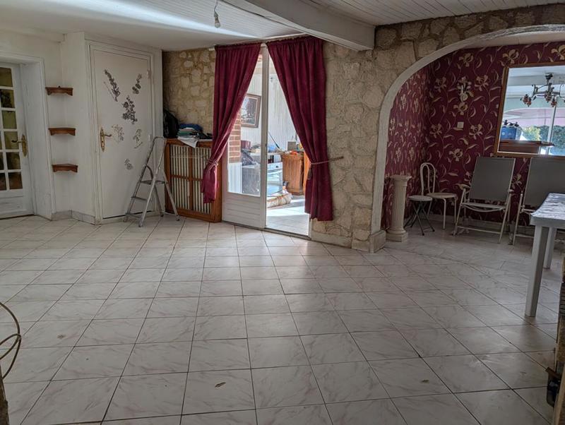 Maison - 290 m² - 8 pièces