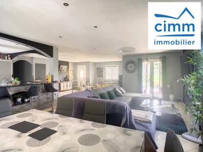 Maison - 194 m² - 6 pièces