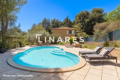 Maison - 145 m² - 5 pièces