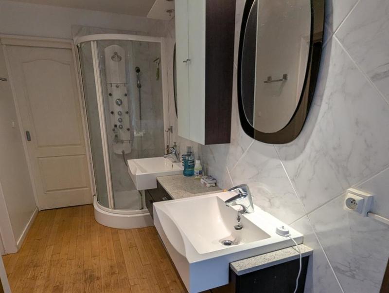 Maison - 266 m² - 8 pièces