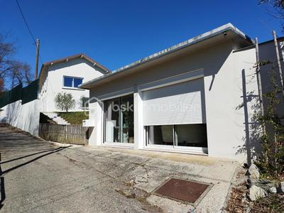 Villa - 133 m² - 4 pièces