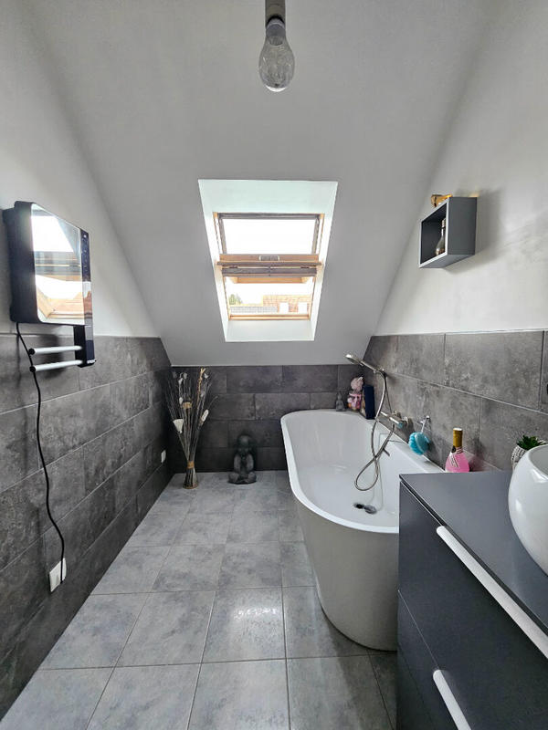 Maison - 107 m² - 5 pièces