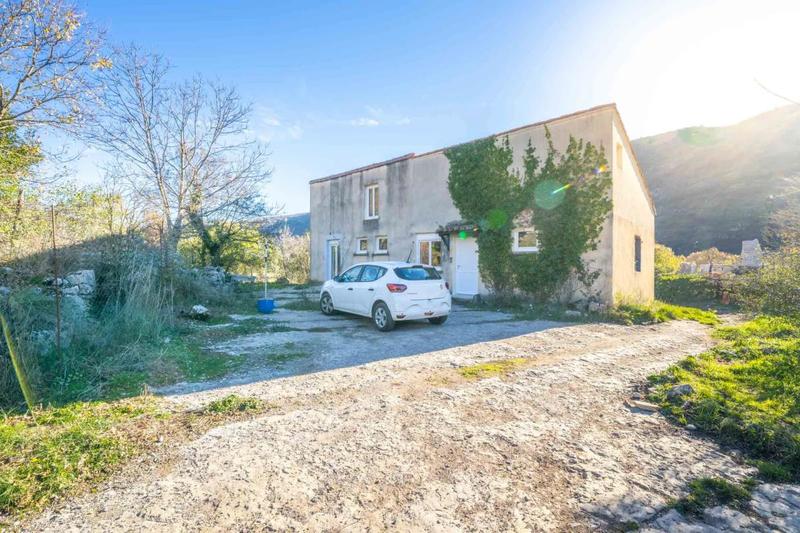 Maison - 94 m² - 4 pièces