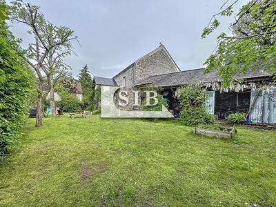 Maison - 228 m² - 7 pièces