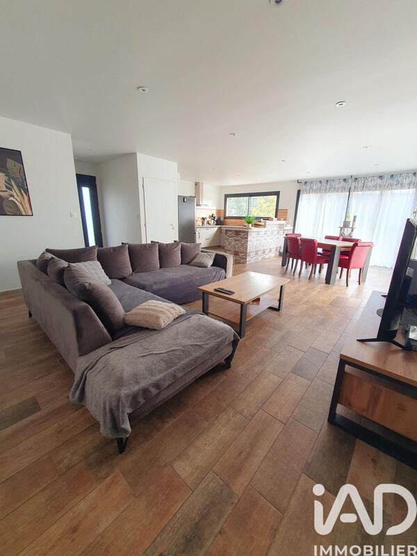 Maison - 133 m² - 7 pièces