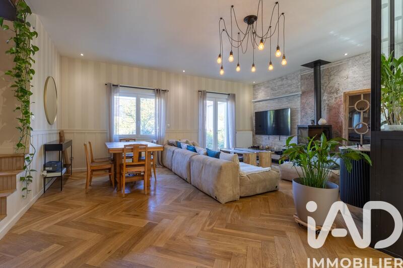 Maison - 160 m² - 6 pièces