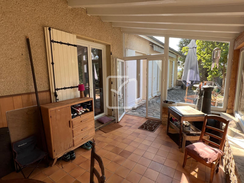 Maison - 143 m² - 7 pièces