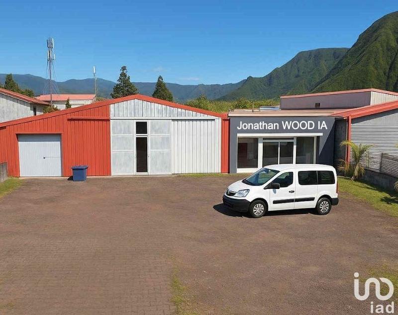 Local commercial - 692 m²