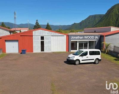 Local commercial - 692 m²