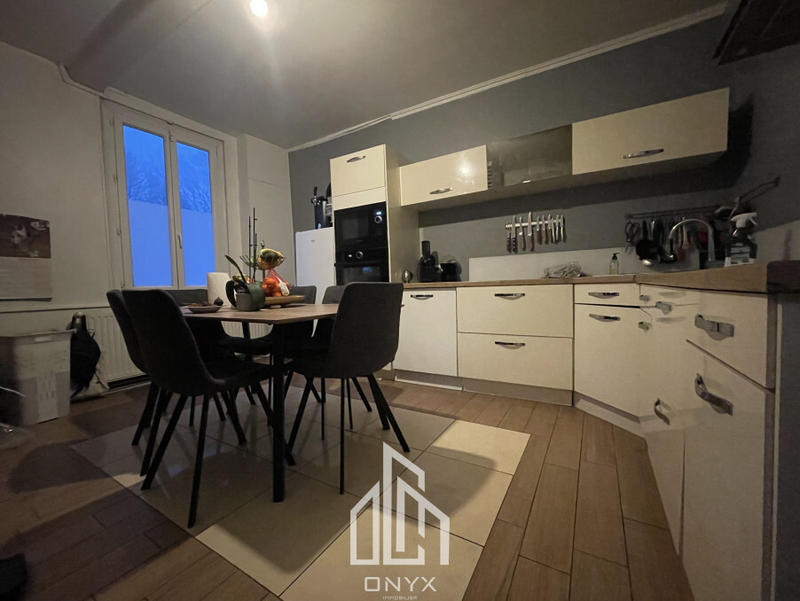 Maison - 134 m² - 7 pièces