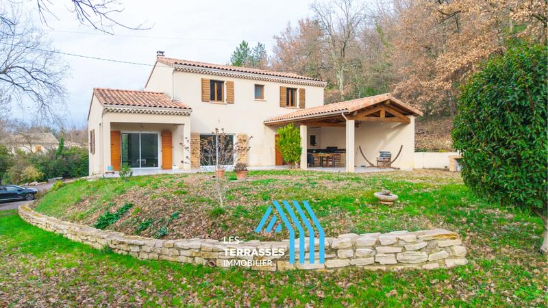 Villa - 157 m² - 7 pièces