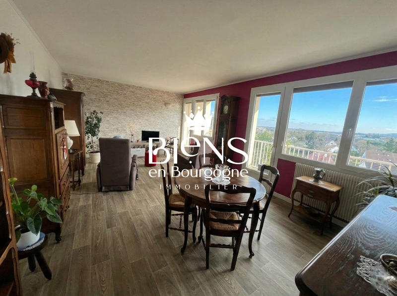 Appartement - 76 m² - 3 pièces