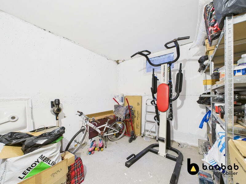 Appartement - 80 m² - 4 pièces