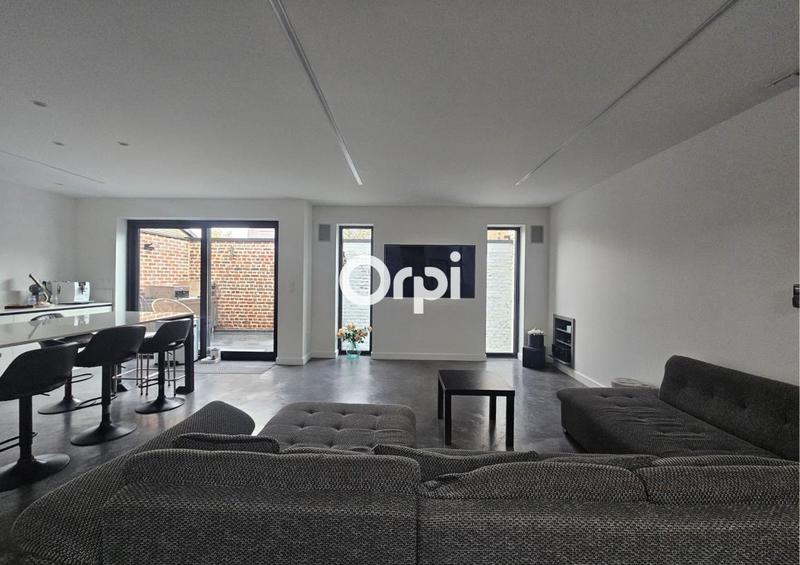 Maison - 195 m² - 5 pièces