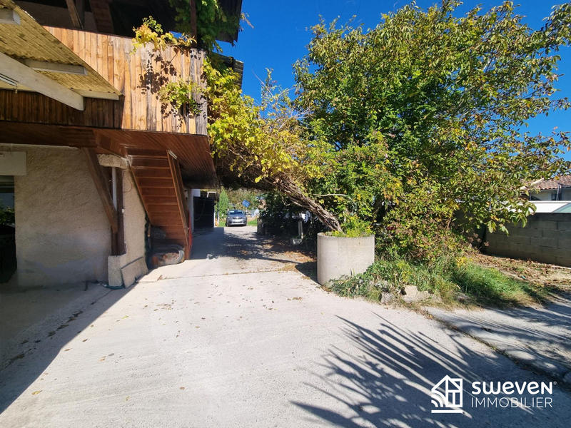 Maison ancienne - 259 m² - 9 pièces