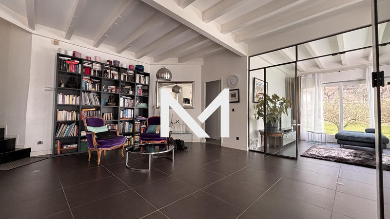 Villa - 174 m² - 6 pièces