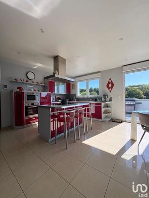 Maison - 108 m² - 4 pièces