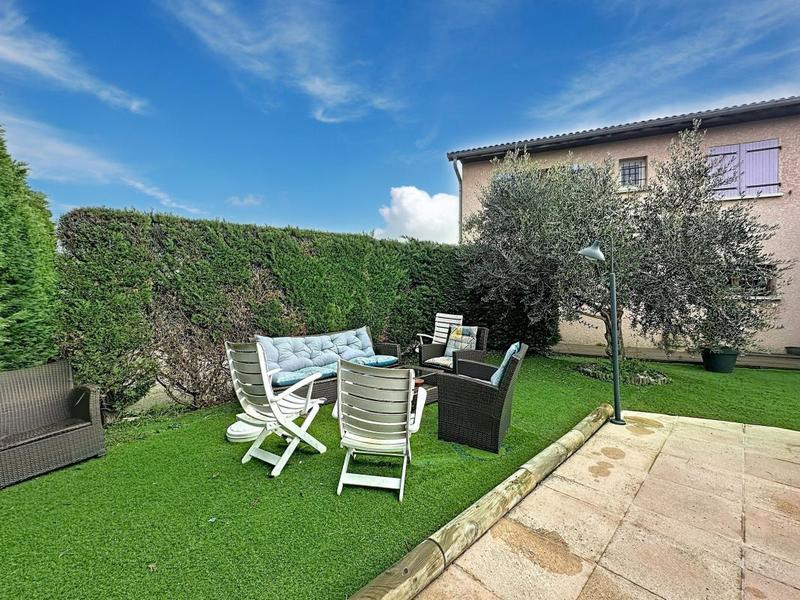 Villa - 160 m² - 8 pièces
