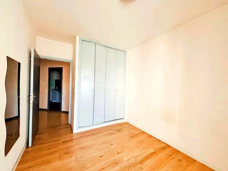 Appartement - 83 m² - 3 pièces