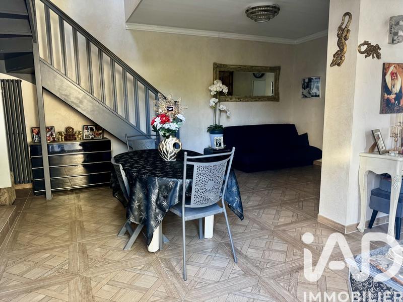 Maison - 103 m² - 5 pièces